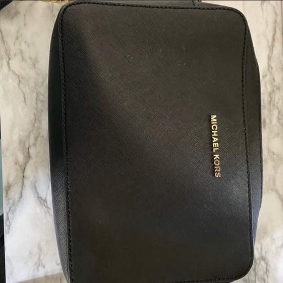 Michael Kors Crossbody Bag - Picture 9 of 9